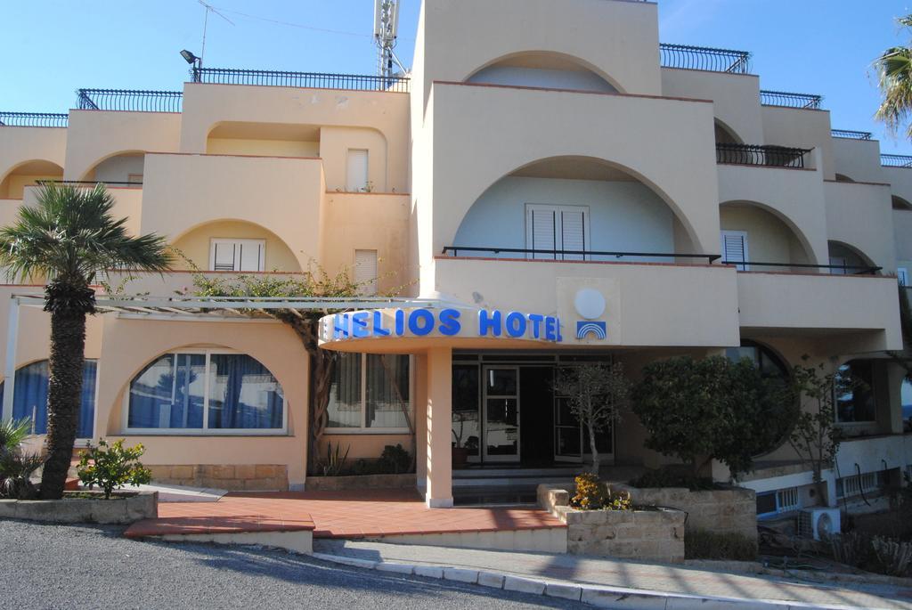 Helios Hotel Crotone Exterior photo