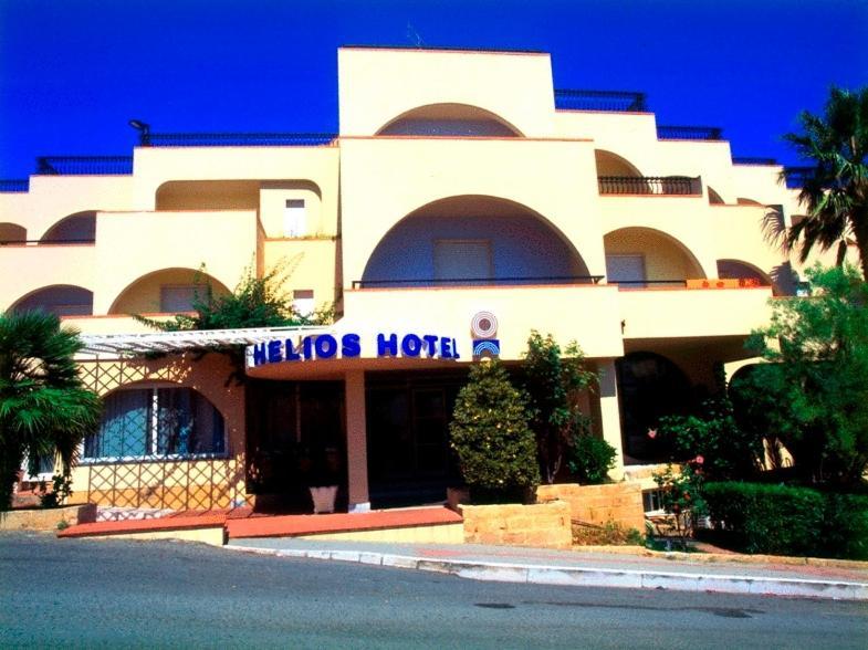 Helios Hotel Crotone Exterior photo